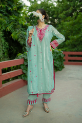 Emerald | Hand-Embellished Métallique Organza