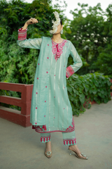 Emerald | Hand-Embellished Métallique Organza